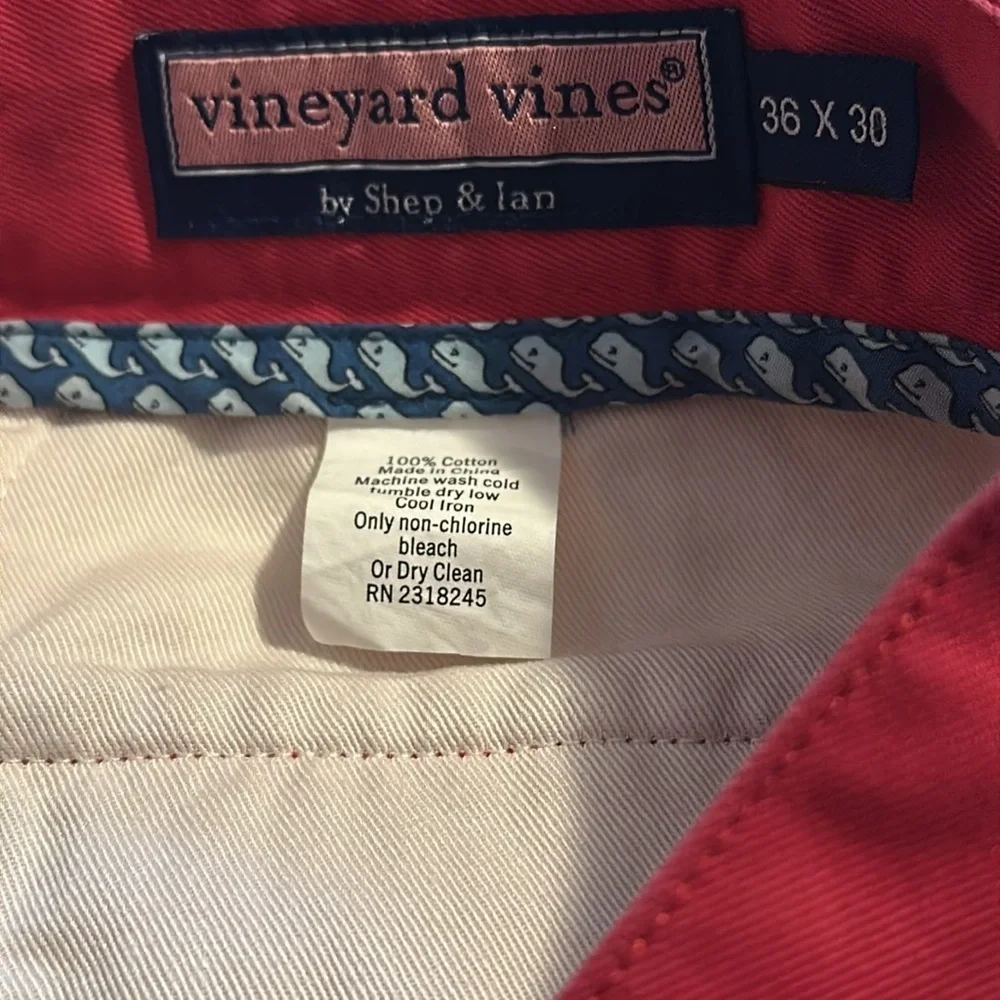 Men’s Vineyard Vines by Shep & Ian Fuchsia Pink Classic Chinos Size 36 x 30